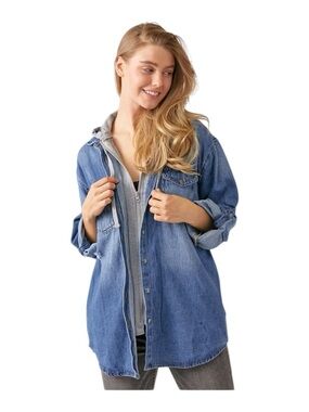 RISEN ZIP UP HOODED DENIM SHIRT - size small